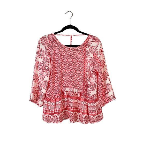 Collective Concepts Tops - Collective Concepts Cutout Boho Flowy Peplum Ref White Patterned Blouse Small